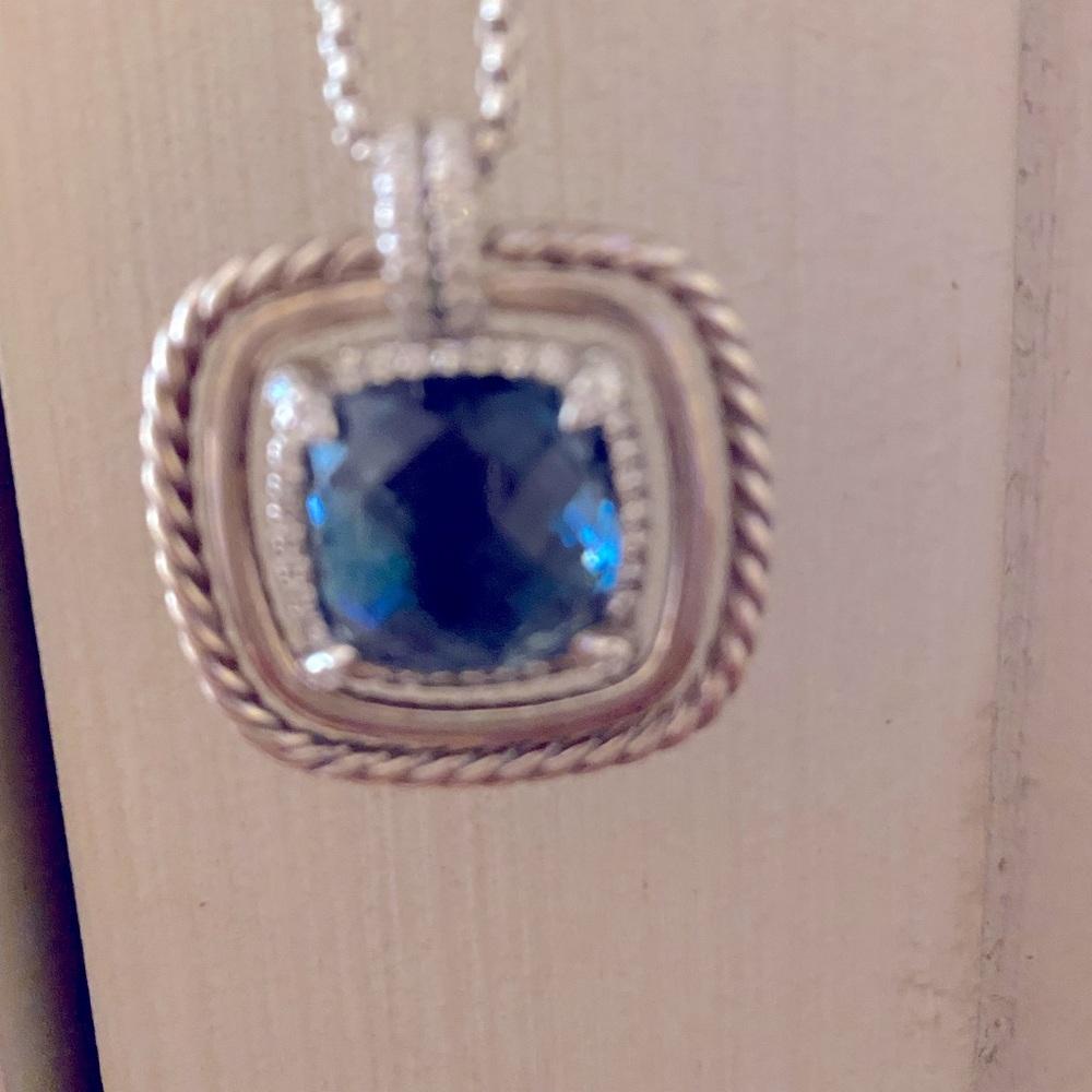COPY - Beautiful David Yurman necklace.